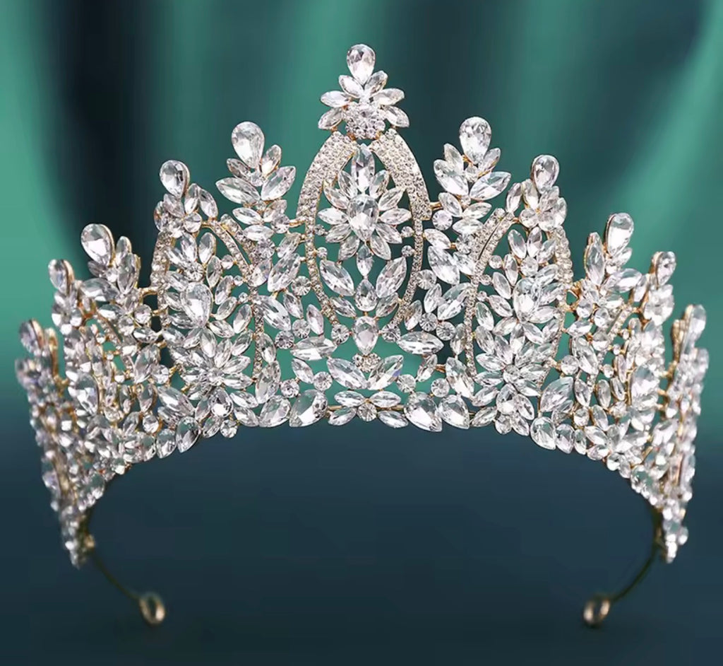 LC26090 | AB Gold Crown III