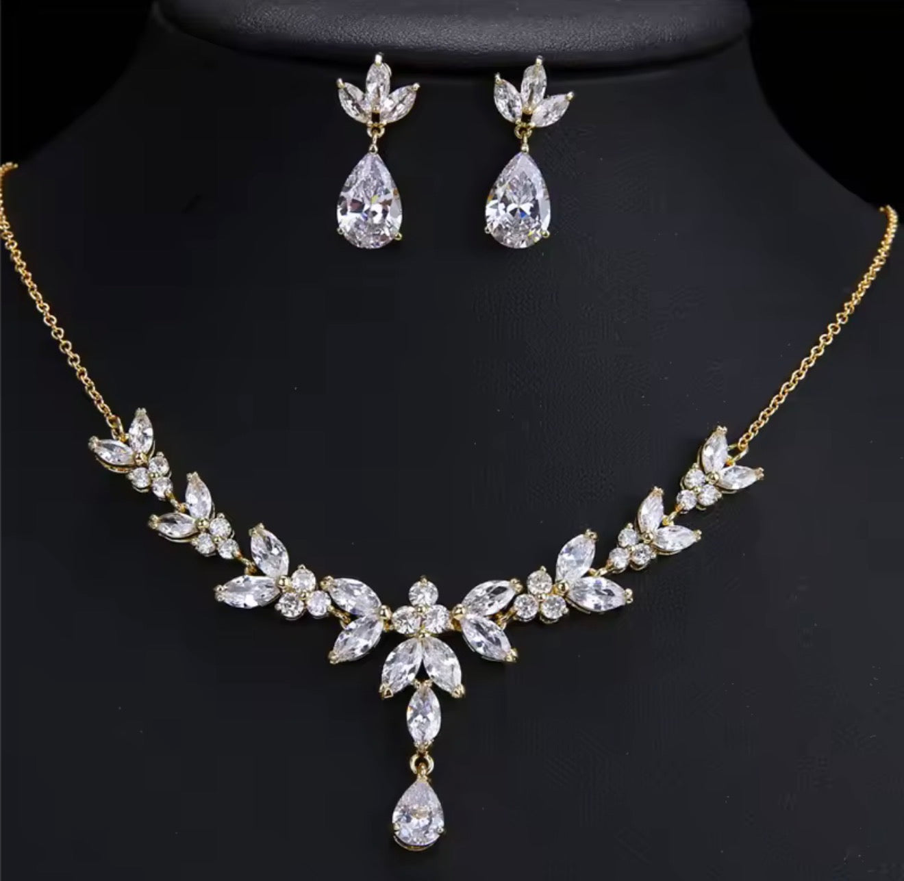 LC21118 | Zirconia Luxury Set