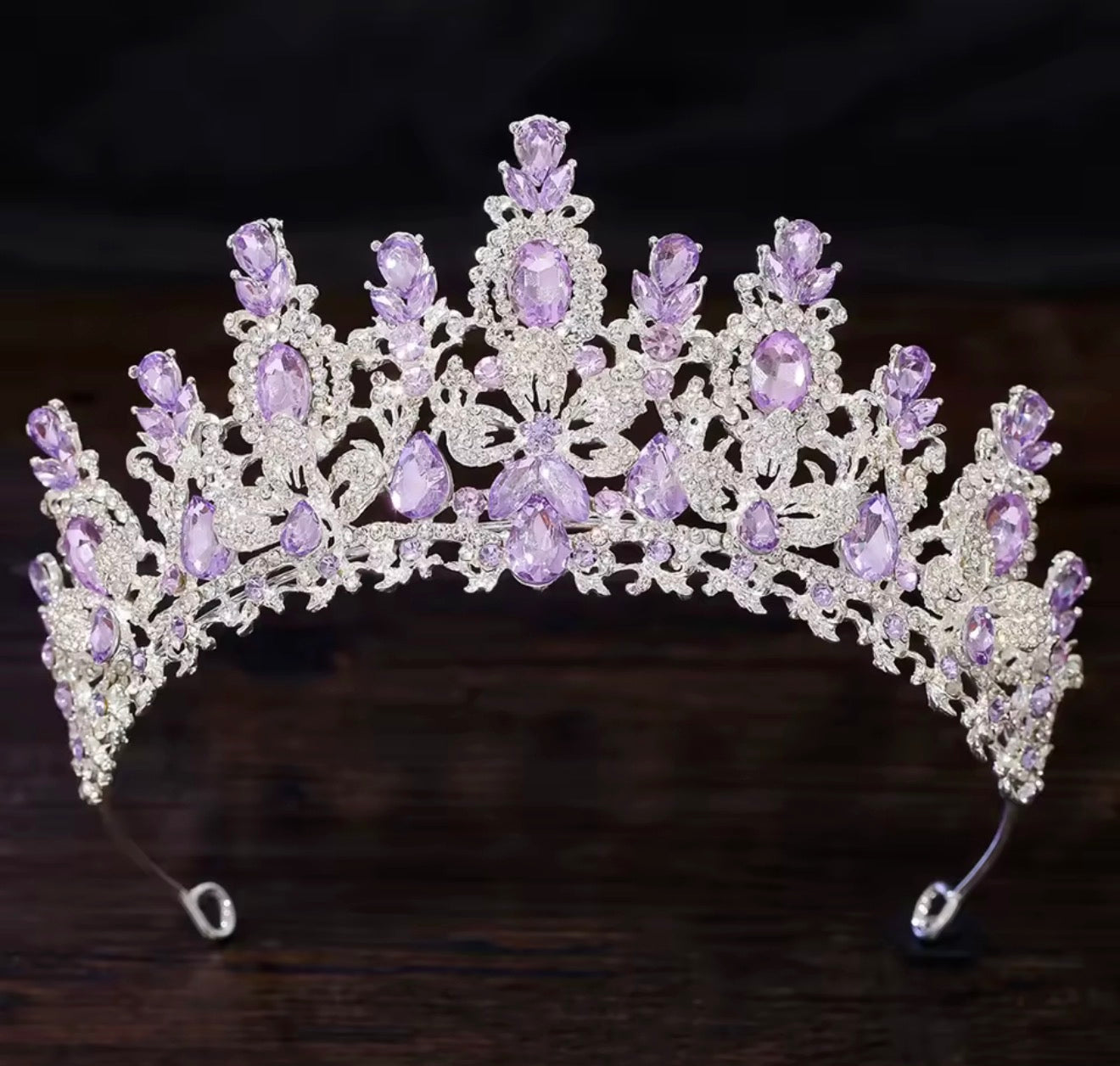 LC26039 | Lilac Silver