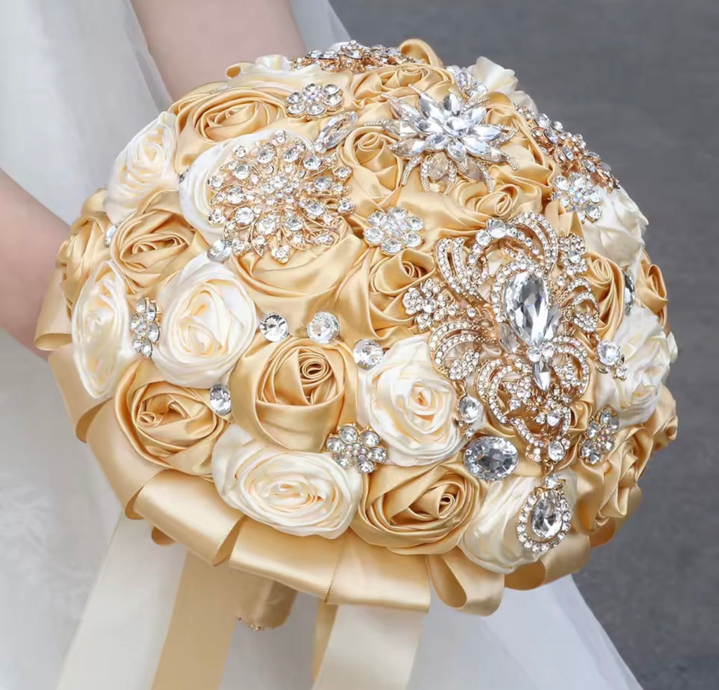 LC21115 | Luxury Champagne Bouquet