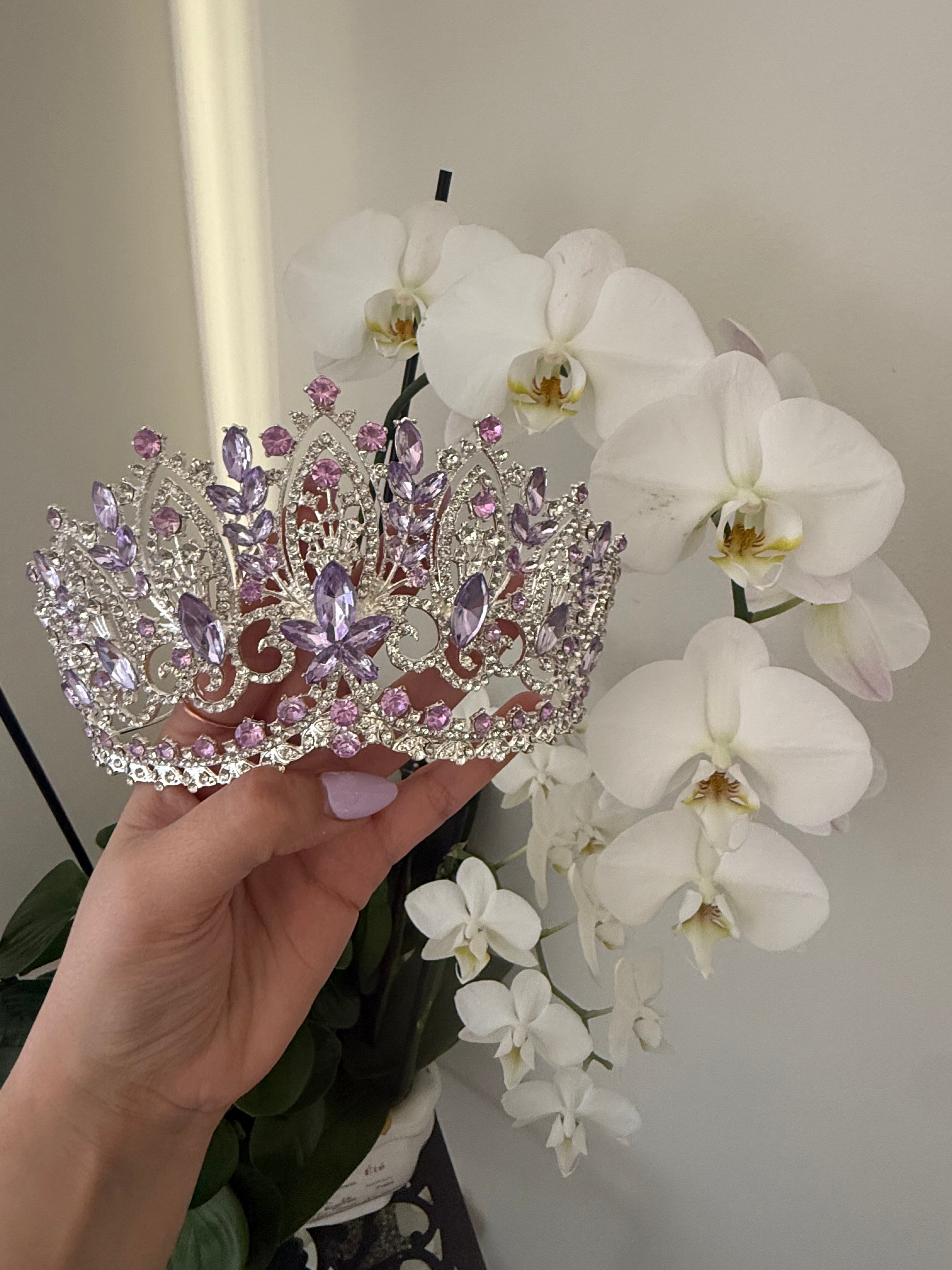 LC26032 | Silver Lilac