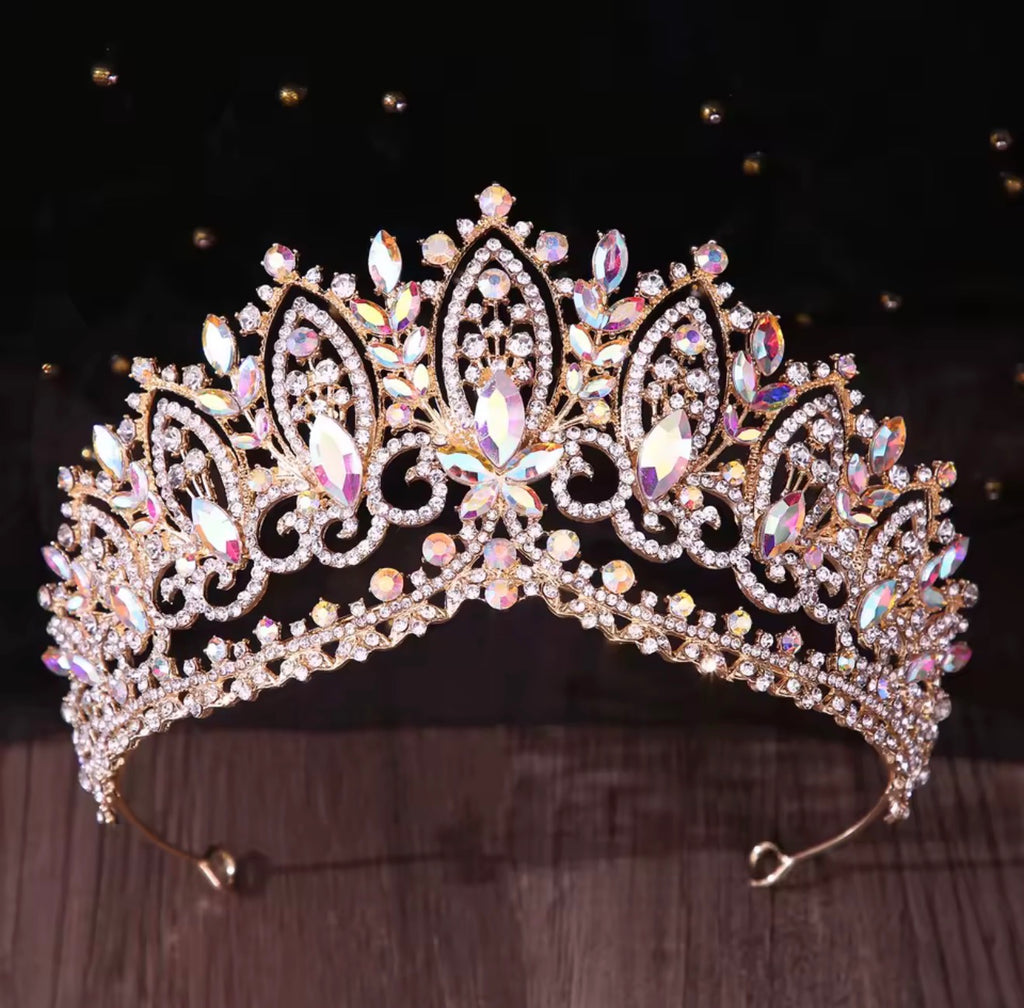 LC26089 | AB Gold Crown III