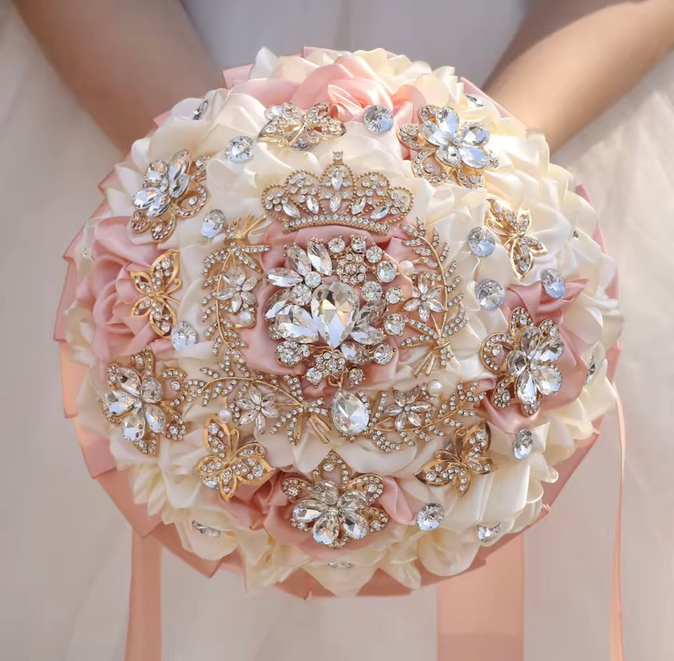 LC21118 | Luxury Bouquet Custom