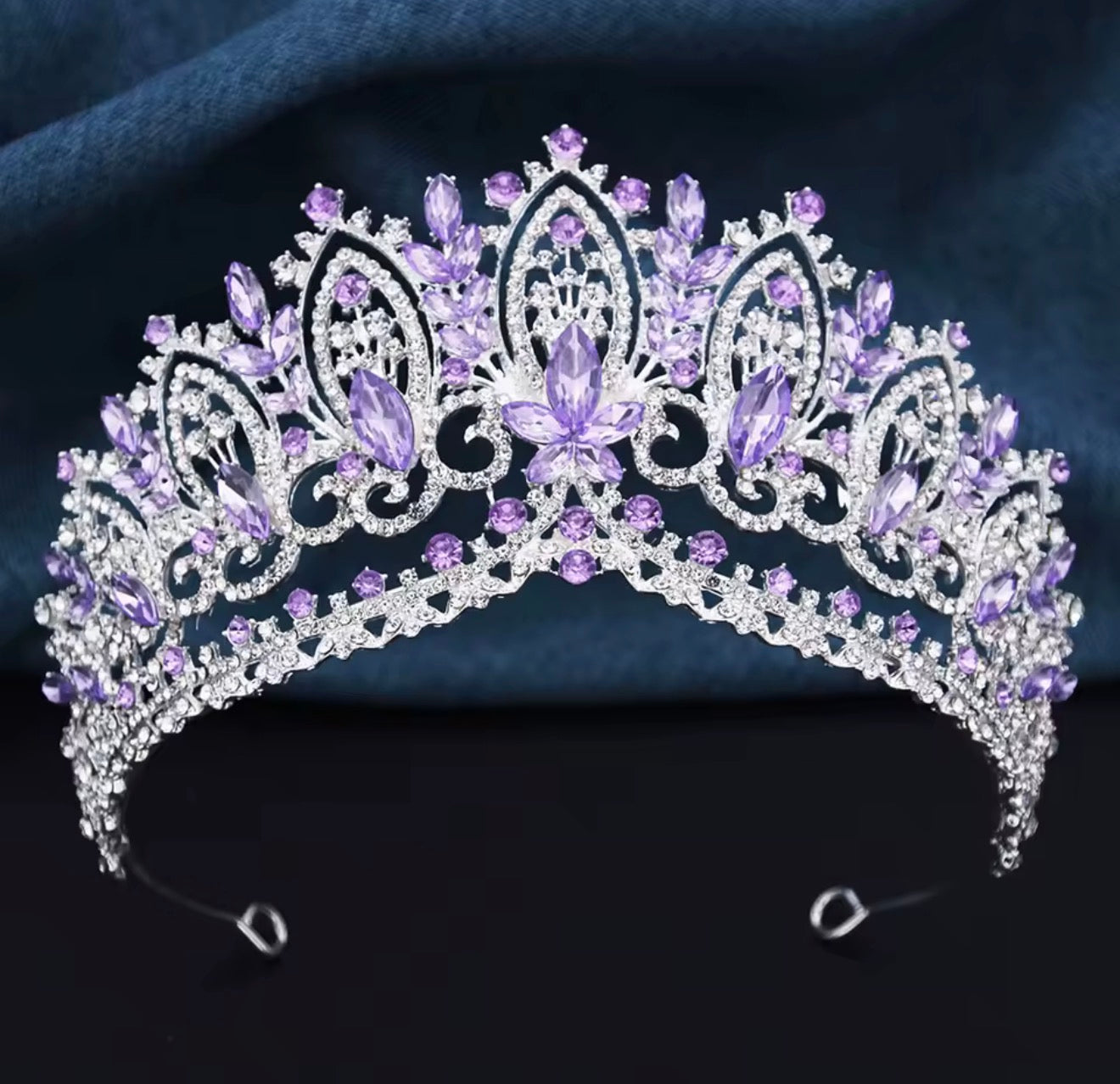 LC26056 | Lilac Silver III