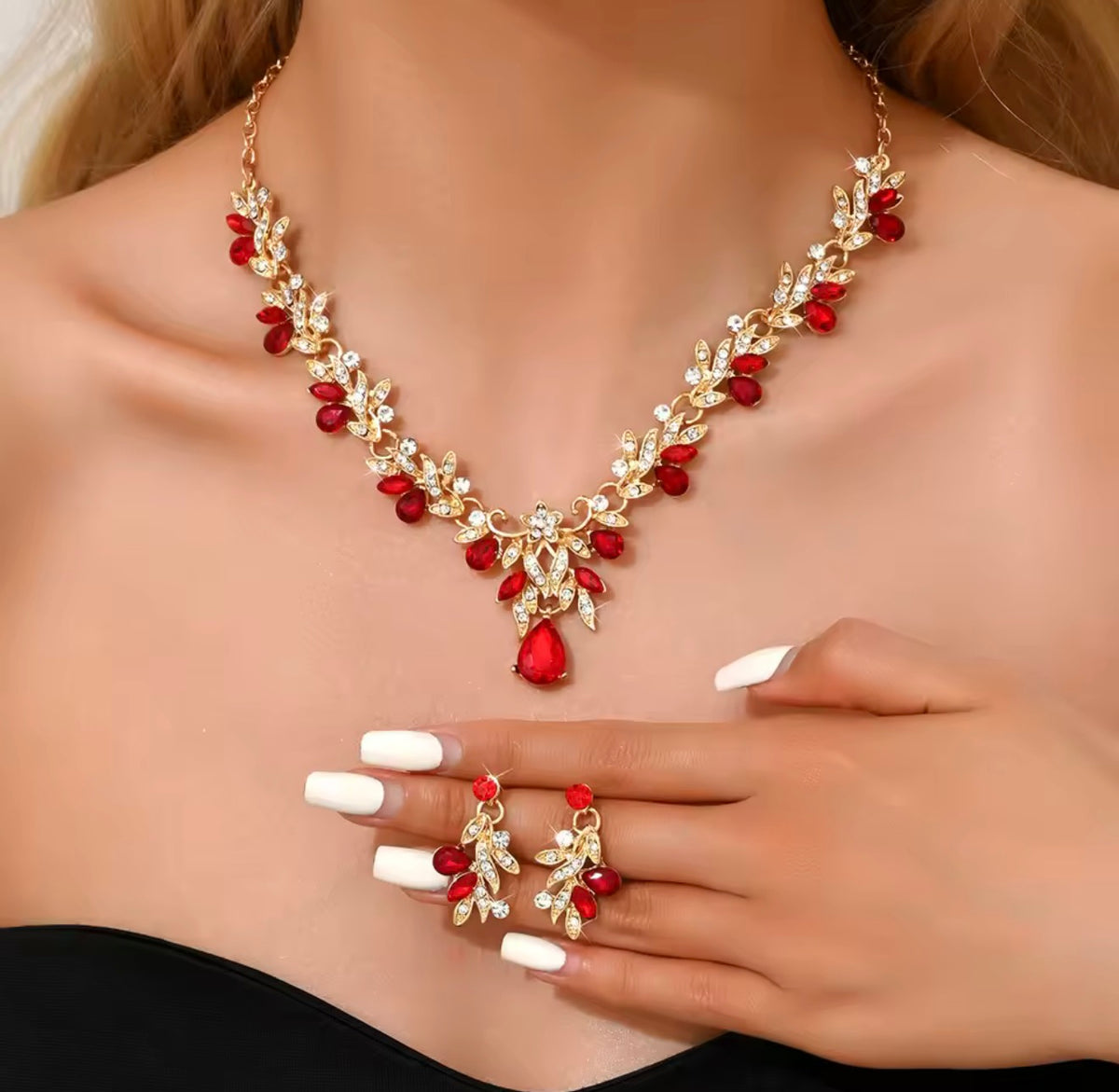 LC21139 |Red & Gold Jewelry