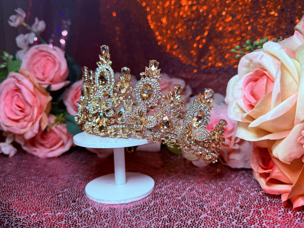 LC26002 | GOLD SILVER